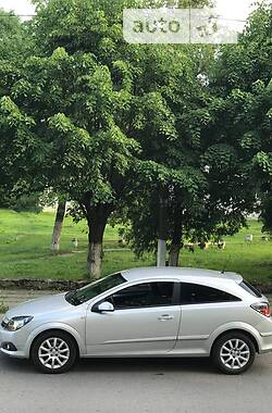 Купе Opel Astra 2005 в Коломые