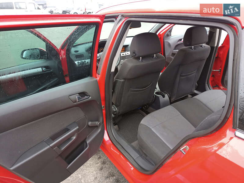 Универсал Opel Astra 2009 в Виннице