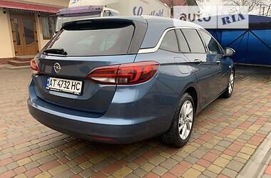 Универсал Opel Astra 2016 в Городенке