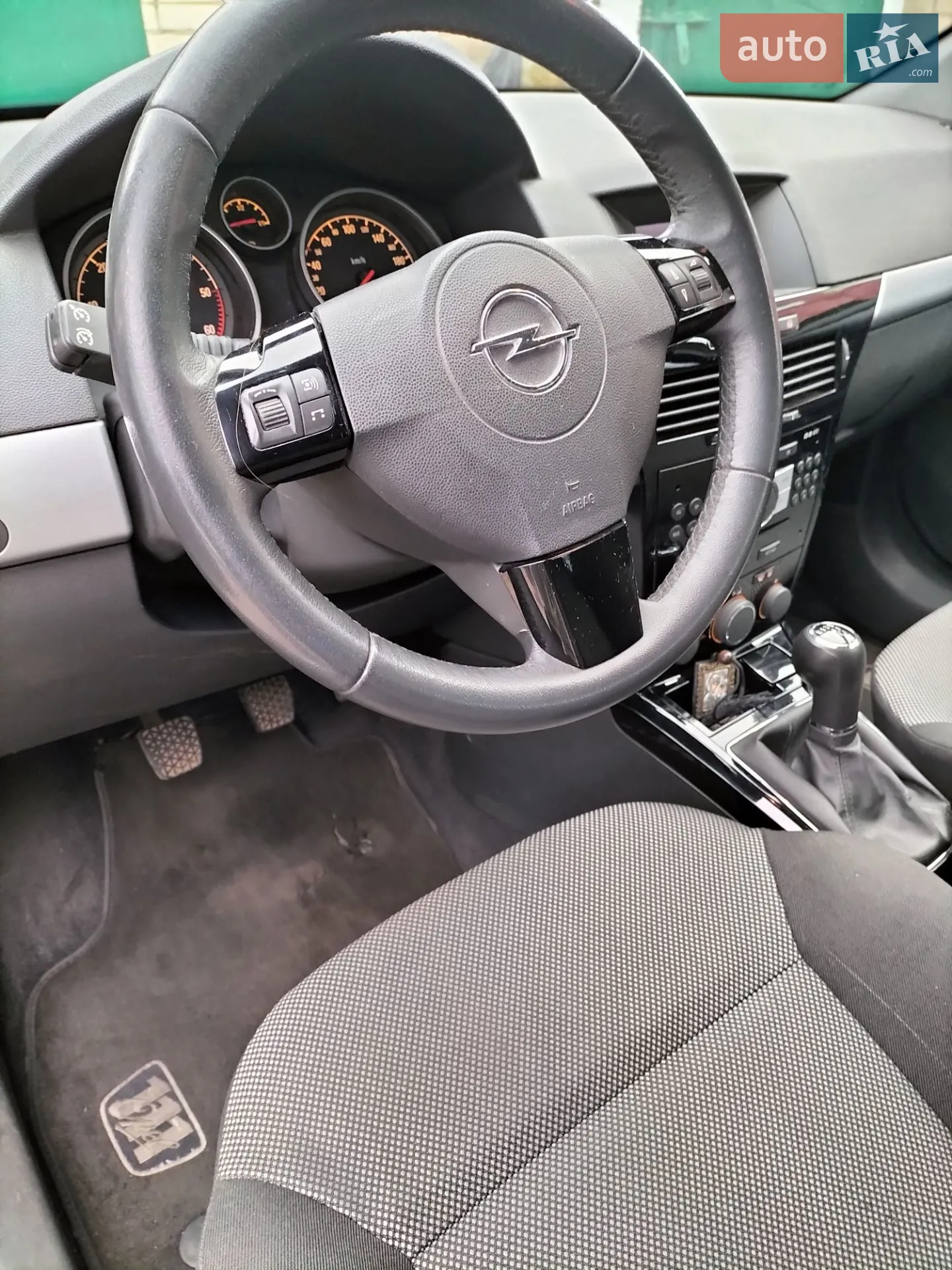 2010 Opel Astra - мініатюра 11