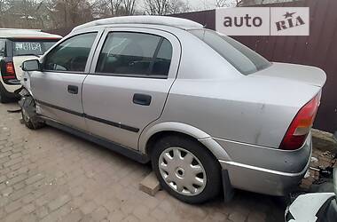 Седан Opel Astra 2005 в Львове