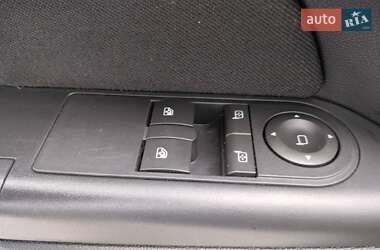 Универсал Opel Astra 2009 в 