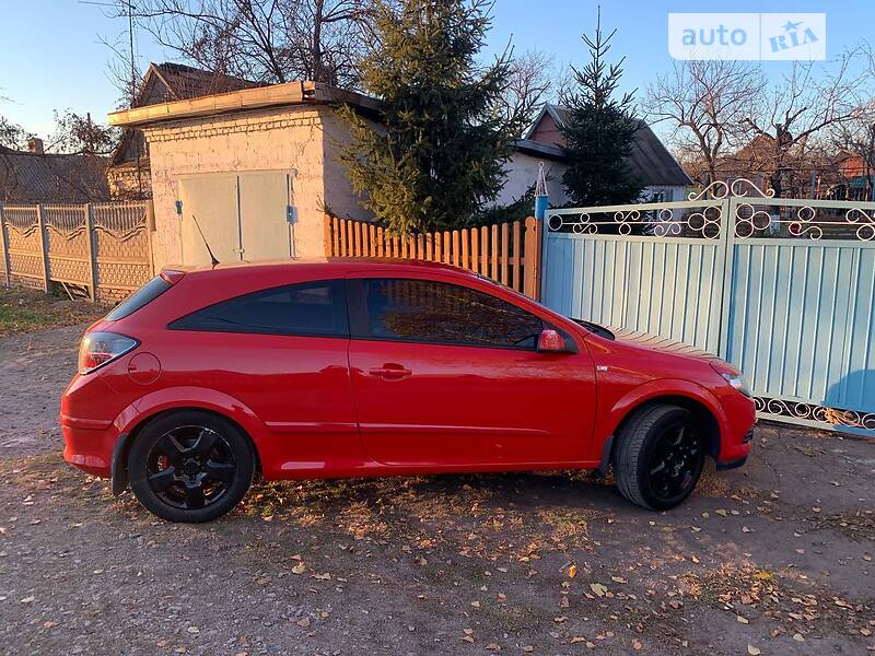 Хэтчбек Opel Astra 2006 в Кривом Роге