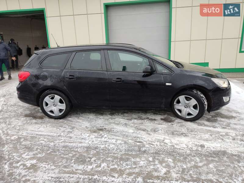 Универсал Opel Astra 2011 в Виннице фото 6 Универсал Opel Astra 2011 в Виннице