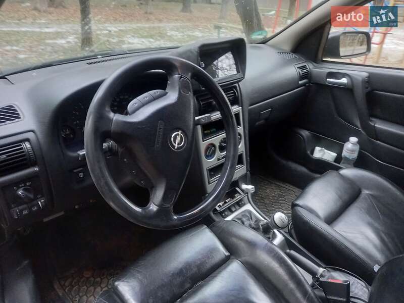 Универсал Opel Astra 1999 в Киеве