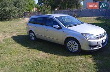 Універсал Opel Astra 2005 в Івано-Франківську