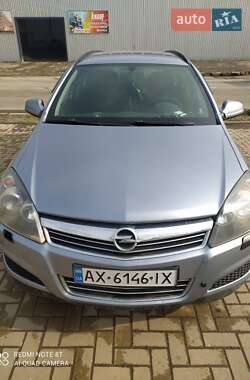 Універсал Opel Astra 2010 в Харкові