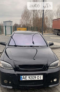 Купе Opel Astra 2004 в Днепре