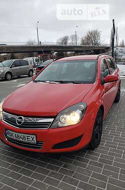 Универсал Opel Astra 2007 в Ровно