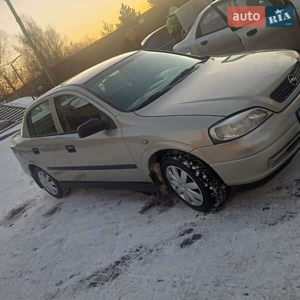 Седан Opel Astra 2007 в Киеве
