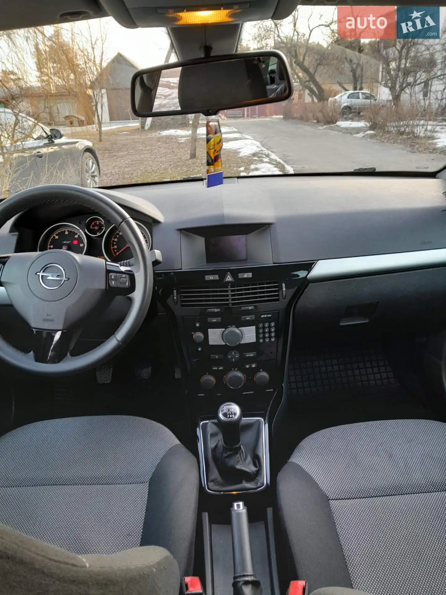 2010 Opel Astra - мініатюра 8