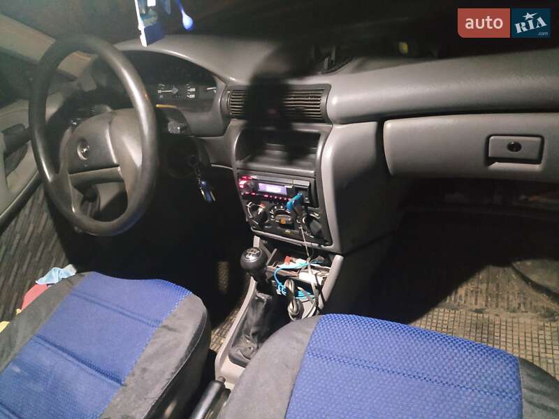 Универсал Opel Astra 1993 в Харькове фото 2 Универсал Opel Astra 1993 в Харькове