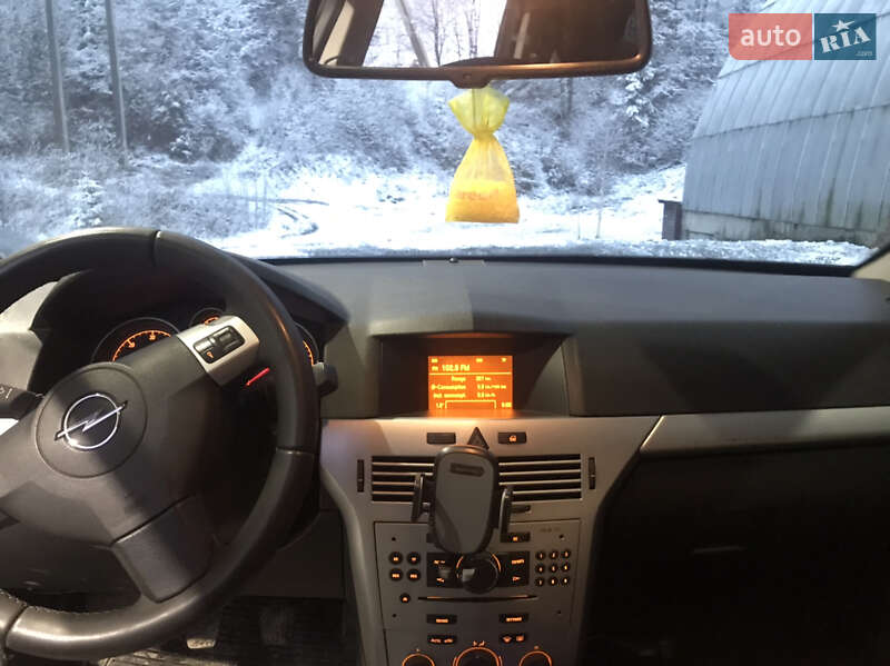 Універсал Opel Astra 2009 в Косові фото 15 Універсал Opel Astra 2009 в Косові