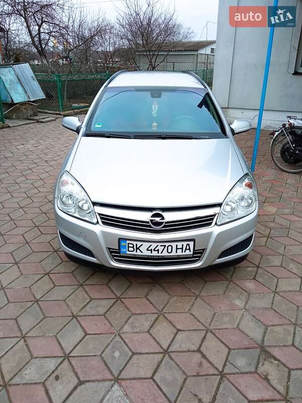 Opel Astra 2008