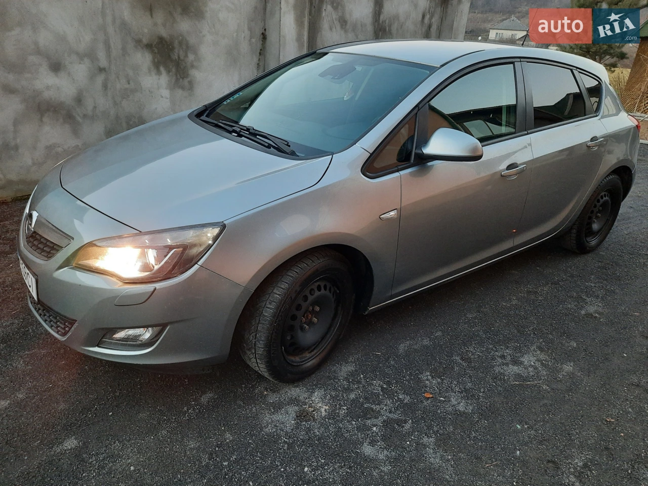 2011 Opel Astra - мініатюра 10
