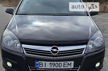 Универсал Opel Astra 2007 в Полтаве