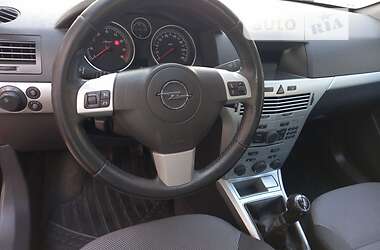 Універсал Opel Astra 2009 в Чорткові