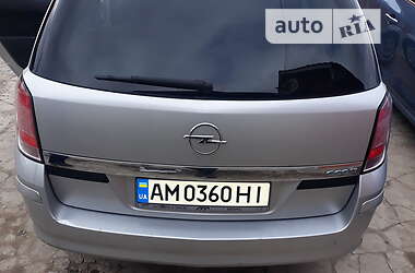 Универсал Opel Astra 2010 в Бердичеве