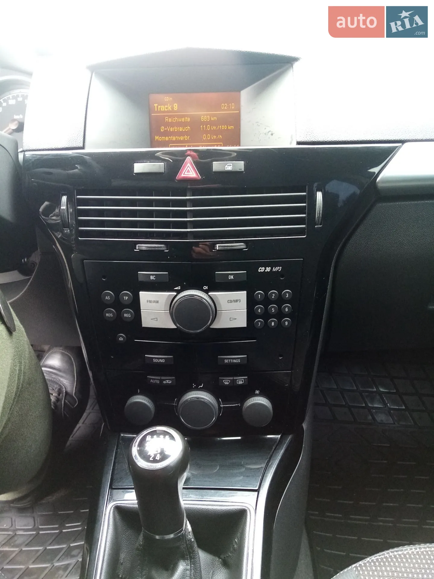 2010 Opel Astra - мініатюра 15
