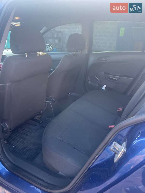 Хэтчбек Opel Astra 2009 в Броварах фото 16 Хэтчбек Opel Astra 2009 в Броварах