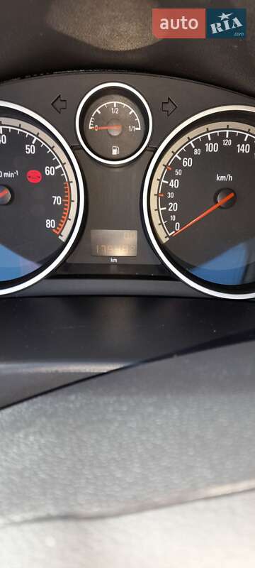 Універсал Opel Astra 2007 в Павлограді