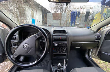 Седан Opel Astra 2007 в Днепре