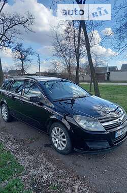 Универсал Opel Astra 2005 в Днепре