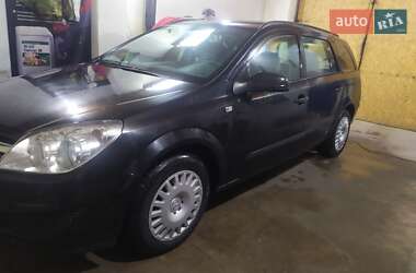 Универсал Opel Astra 2009 в Житомире