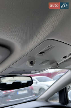 Універсал Opel Astra 2012 в Ужгороді