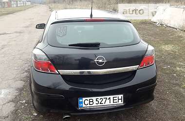 Универсал Opel Astra 2006 в Чернигове
