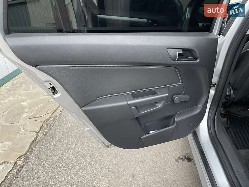 Универсал Opel Astra 2009 в Бахмаче