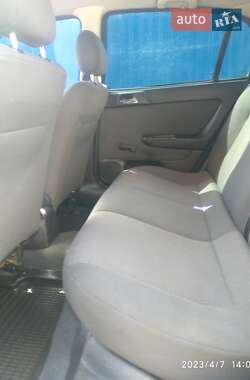 Седан Opel Astra 2006 в 