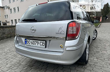 Универсал Opel Astra 2008 в 