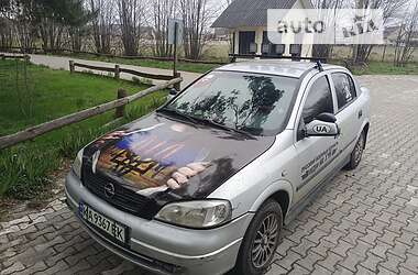 Седан Opel Astra 2002 в Києві