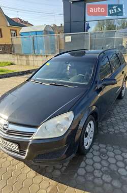 Универсал Opel Astra 2008 в Луцке