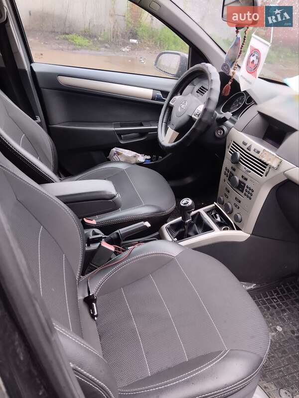 Универсал Opel Astra 2007 в Кривом Роге