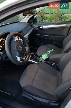 Универсал Opel Astra 2009 в 