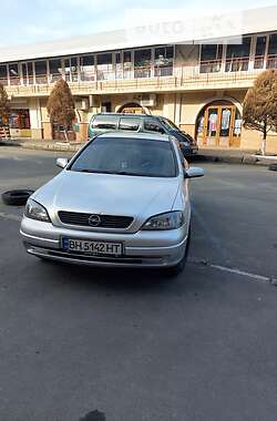 Седан Opel Astra 2005 в Одессе