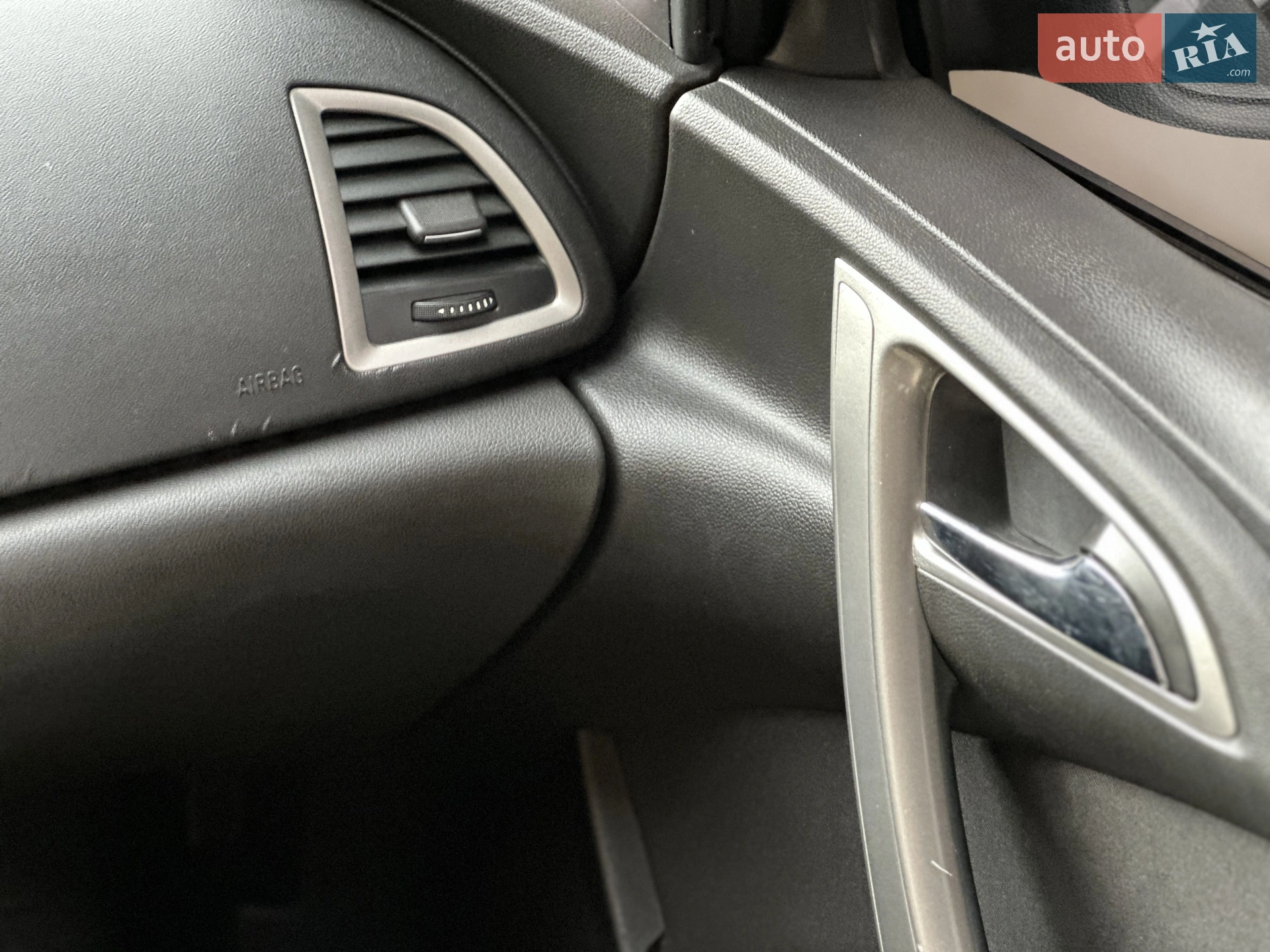 2012 Opel Astra - мініатюра 26