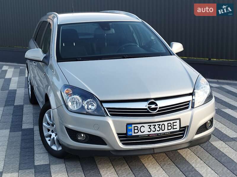 Универсал Opel Astra 2010 в Львове фото 4 Универсал Opel Astra 2010 в Львове