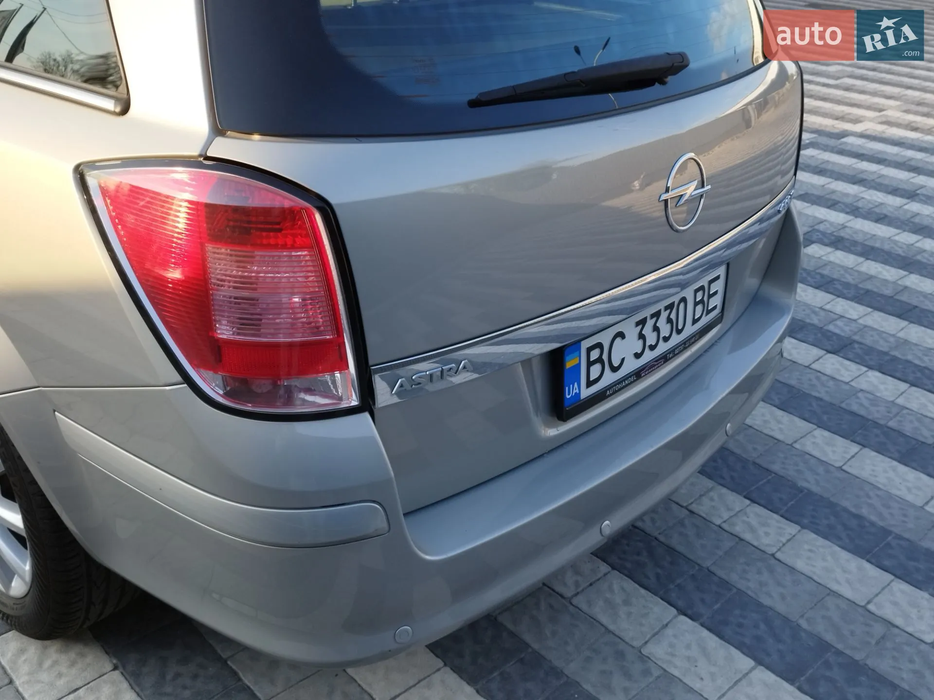 2010 Opel Astra - мініатюра 17