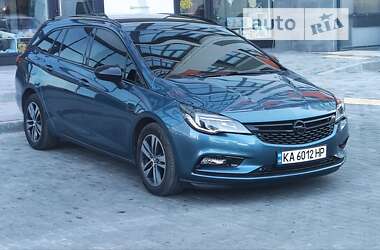 Универсал Opel Astra 2016 в Вараше