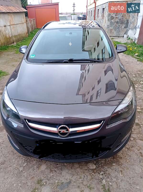 Універсал Opel Astra 2015 в 