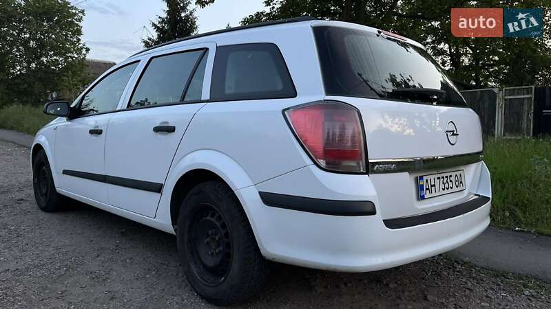 Универсал Opel Astra 2006 в Краматорске