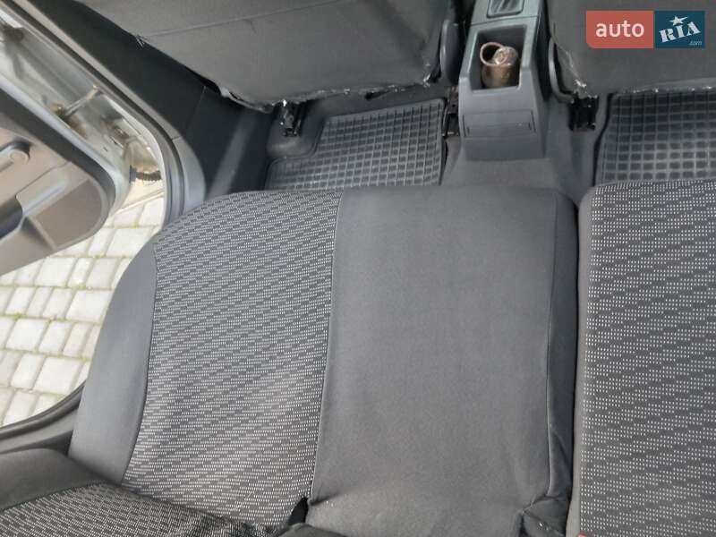 Універсал Opel Astra 2006 в Стрию