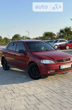 Седан Opel Astra 2007 в Рівному
