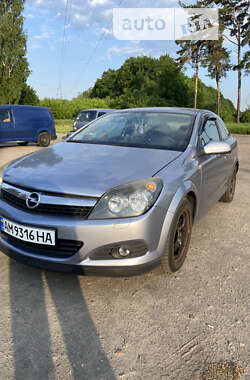 Купе Opel Astra 2007 в Житомире
