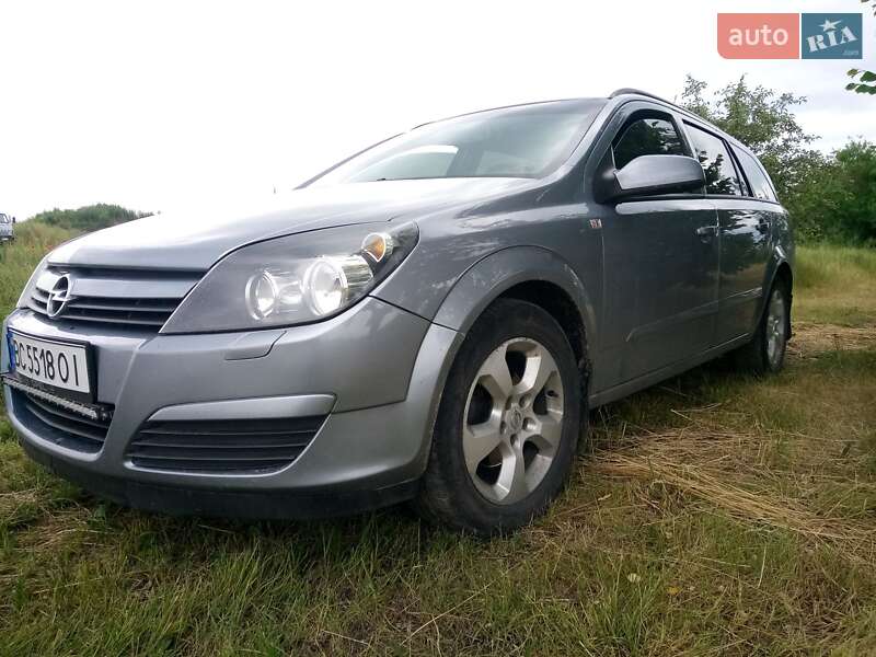 Универсал Opel Astra 2004 в Николаеве