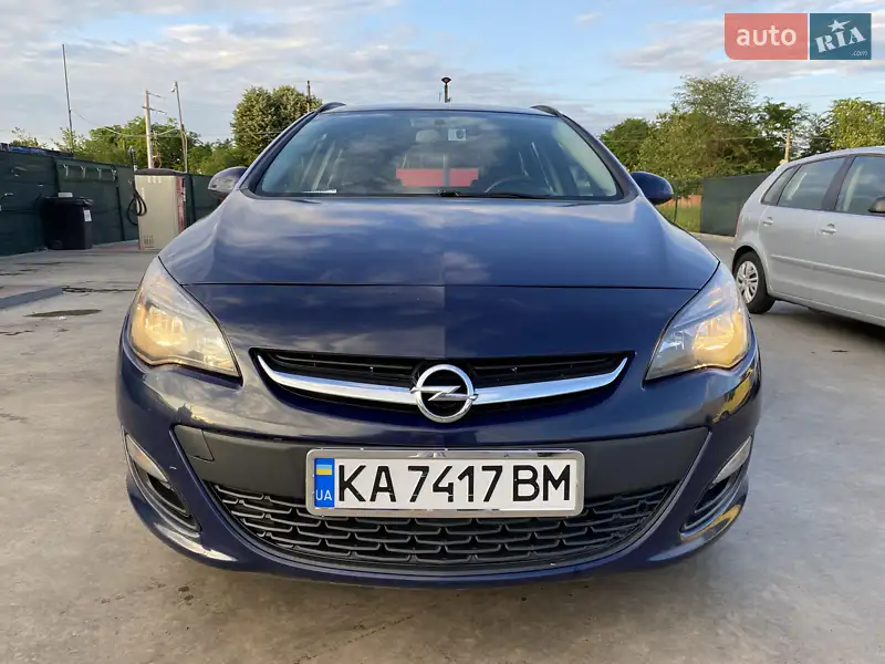 Opel Astra 2014