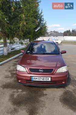 Седан Opel Astra 2001 в Звягеле